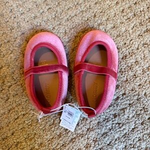 Soft baby Mary Jane shoes